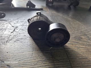 bontott FIAT SCUDO Szíjfeszítő Görgő