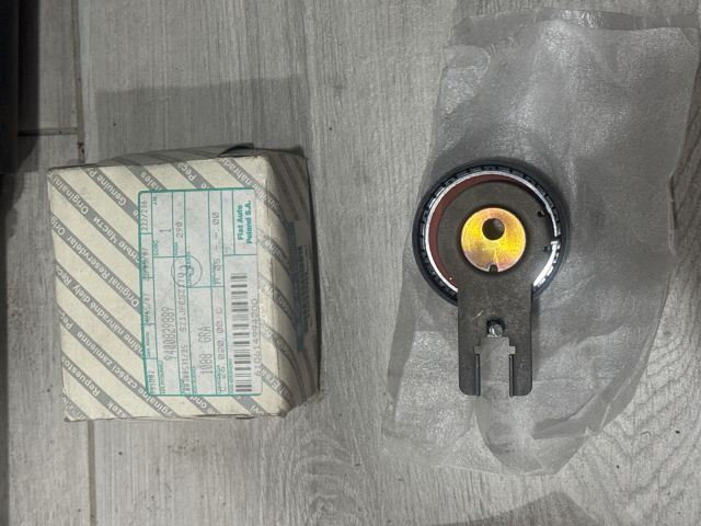 bontott FIAT SCUDO Vezérlés Lánc / Szíj Feszítő Görgő