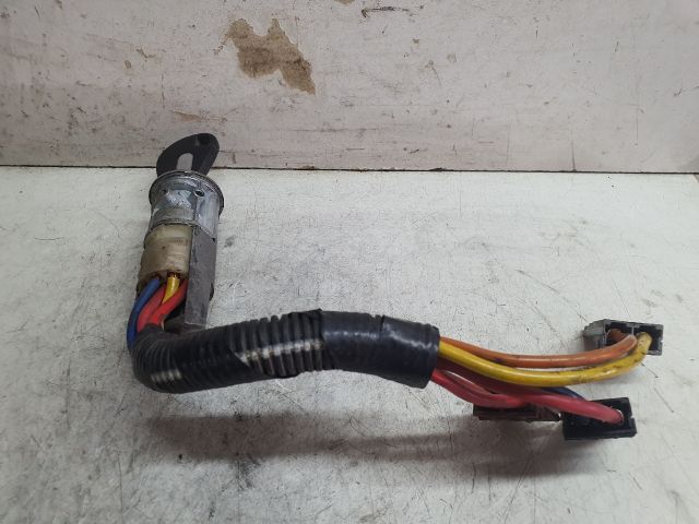 bontott FIAT SCUDO Gyújtáskapcsoló Házzal