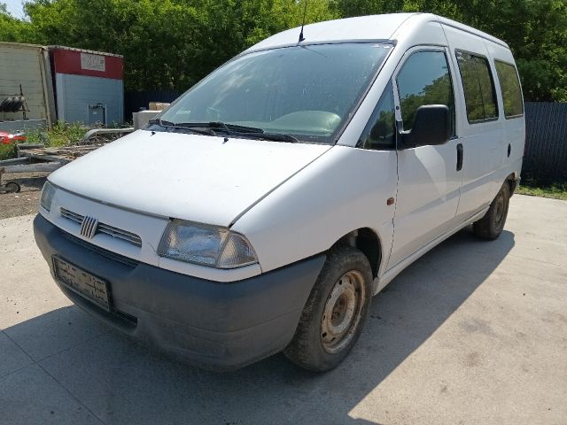 bontott FIAT SCUDO Bal első Csonkállvány Kerékaggyal