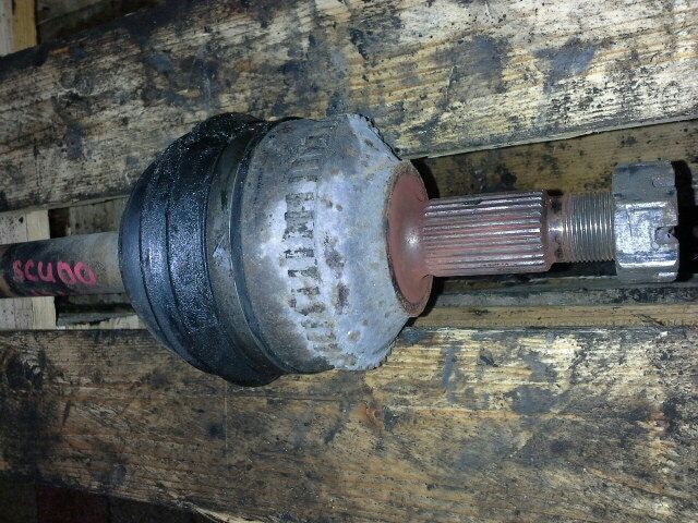 bontott FIAT SCUDO Bal Féltengely