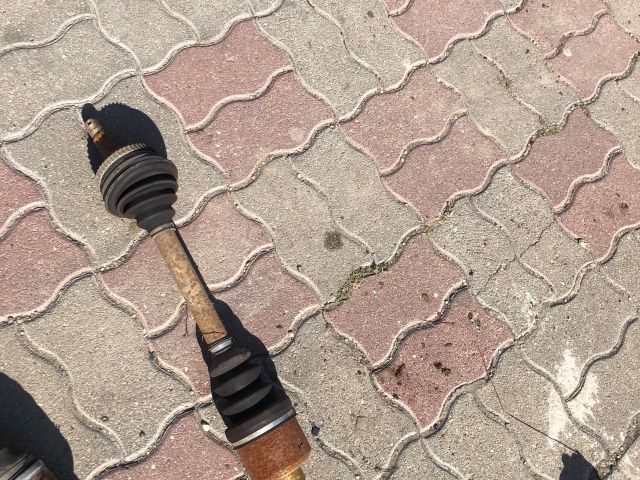 bontott FIAT SCUDO Bal Féltengely