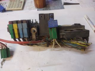 bontott FIAT SCUDO Biztosítéktábla Motortér