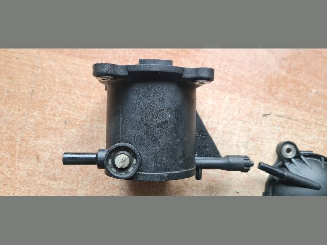 bontott FIAT SCUDO Gázolajszűrő Ház