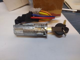 bontott FIAT SCUDO Gyújtáskapcsoló Házzal