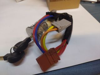 bontott FIAT SCUDO Gyújtáskapcsoló Házzal