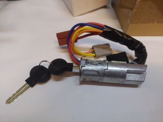 bontott FIAT SCUDO Gyújtáskapcsoló Házzal