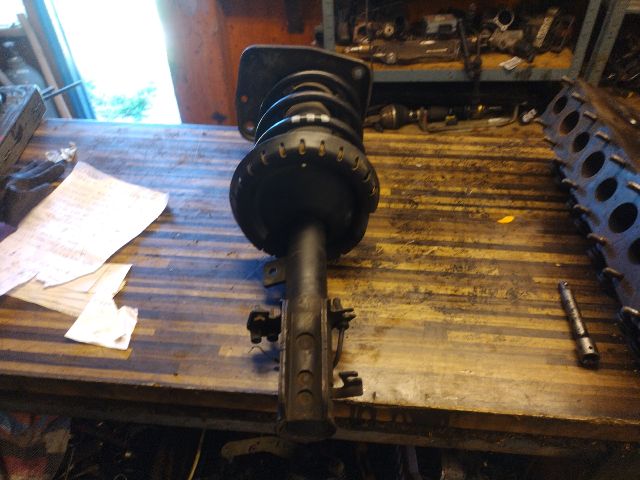 bontott FIAT SCUDO Bal első Gólyaláb (Lengécsillapító, Rugó)