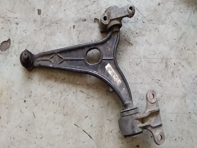 bontott FIAT SCUDO Bal első Lengőkar