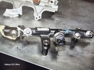 bontott FIAT SCUDO Porlasztó Sor / Híd