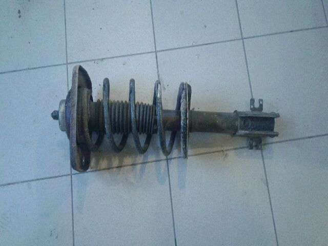 bontott FIAT SCUDO Bal első Gólyaláb (Lengécsillapító, Rugó)