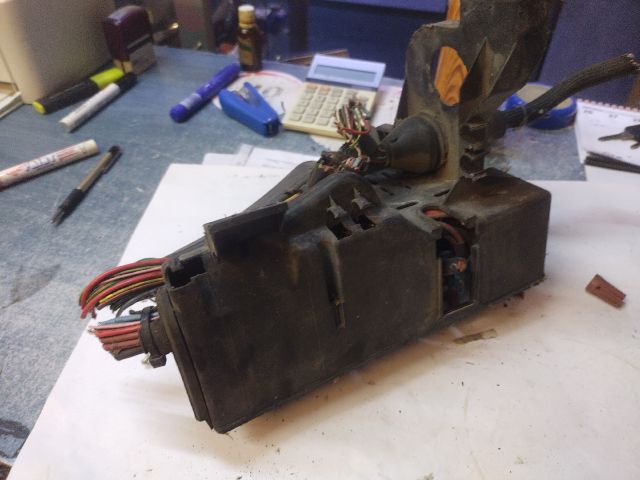 bontott FIAT SCUDO Biztosítéktábla Motortér