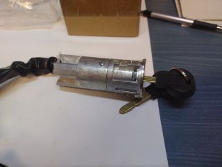 bontott FIAT SCUDO Gyújtáskapcsoló Házzal