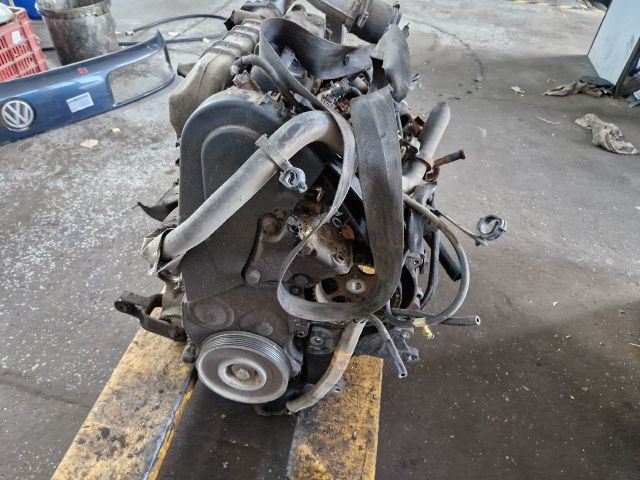 bontott FIAT SCUDO Motor (Fűzött blokk hengerfejjel)
