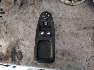 bontott FIAT SCUDO Ablakemelő és Tükör Kapcsoló