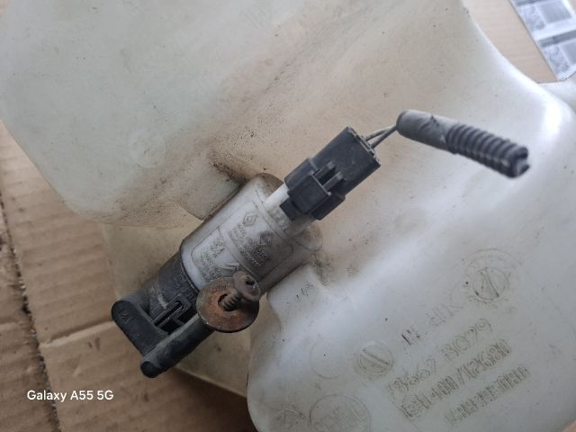 bontott FIAT SCUDO Ablakmosó Tartály