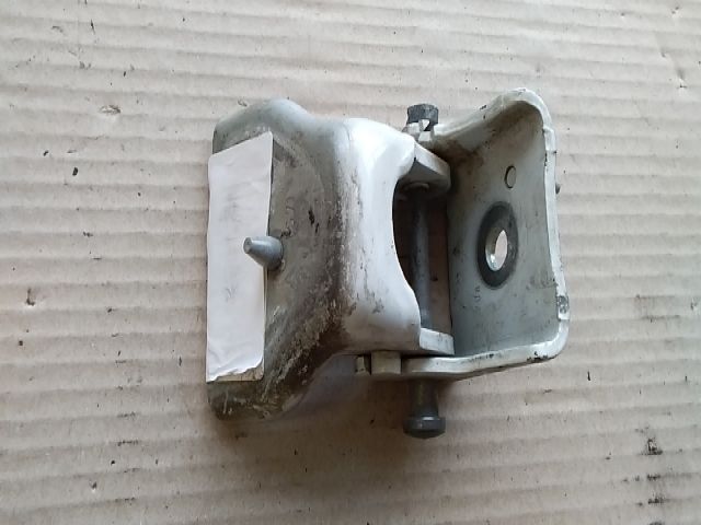 bontott FIAT SCUDO Bal első Alsó Zsanér