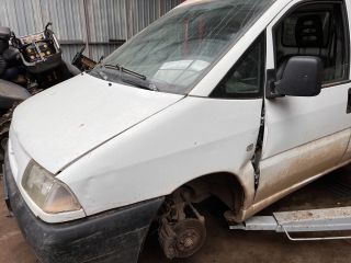 bontott FIAT SCUDO Bal első Külső Kilincs