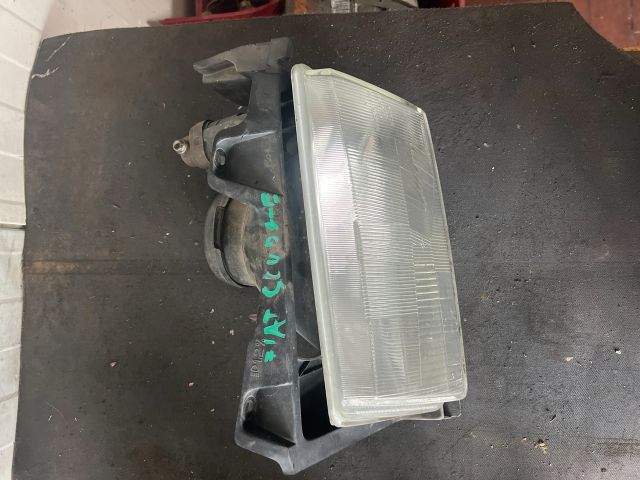 bontott FIAT SCUDO Bal Fényszóró