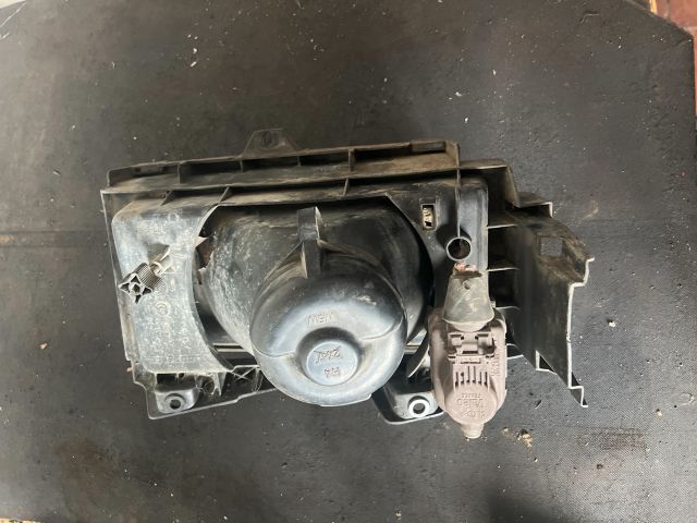 bontott FIAT SCUDO Bal Fényszóró