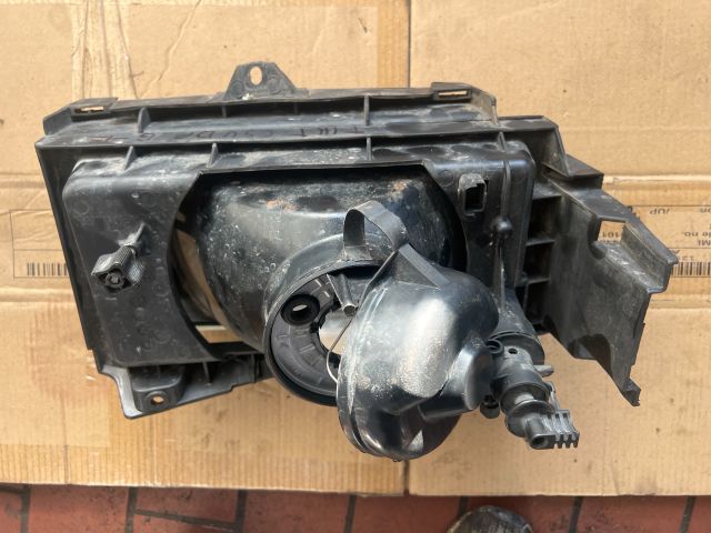 bontott FIAT SCUDO Bal Fényszóró