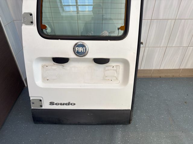 bontott FIAT SCUDO Bal hátsó Ajtó (Részeivel)