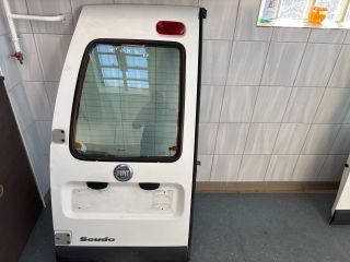 bontott FIAT SCUDO Bal hátsó Ajtó (Részeivel)