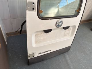 bontott FIAT SCUDO Bal hátsó Ajtó (Részeivel)