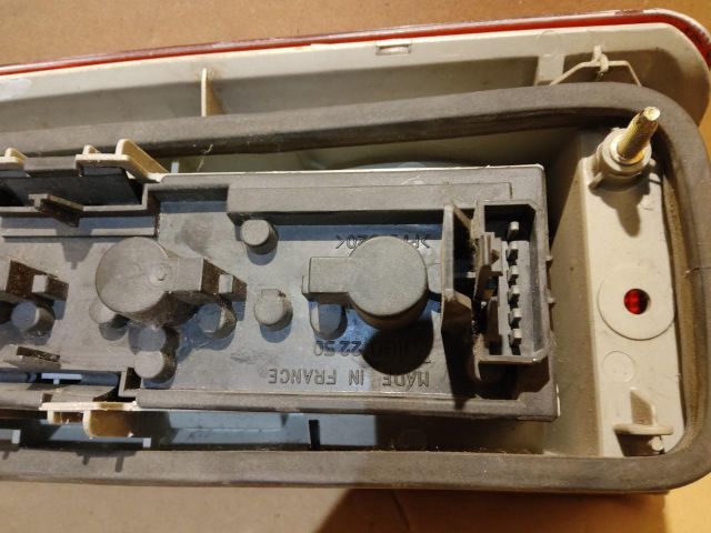 bontott FIAT SCUDO Bal Hátsó Lámpa