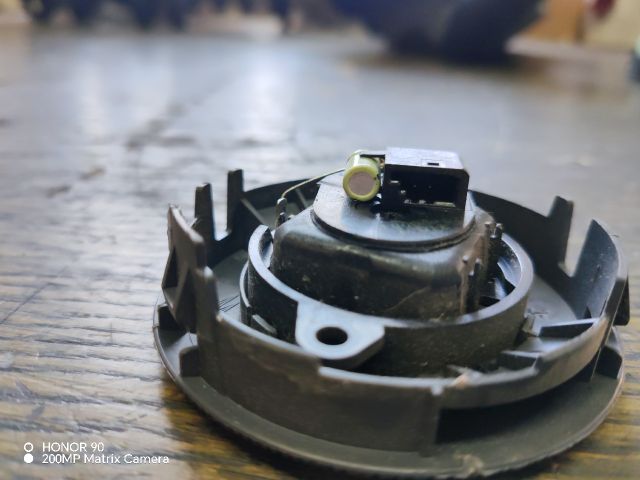 bontott FIAT SCUDO Bal Műszerfal Hangszóró