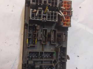 bontott FIAT SCUDO Biztosítéktábla Utastér