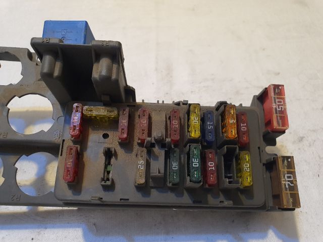 bontott FIAT SCUDO Biztosítéktábla Utastér