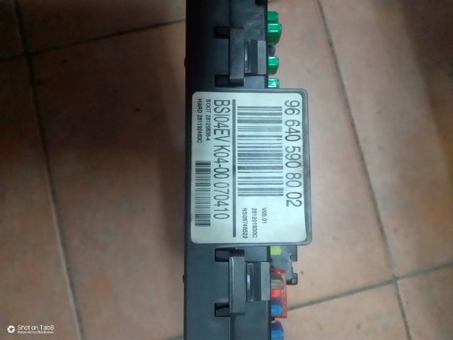 bontott FIAT SCUDO Biztosítéktábla Utastér