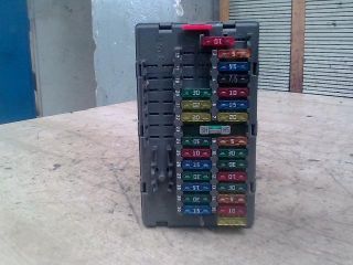 bontott FIAT SCUDO Biztosítéktábla Utastér