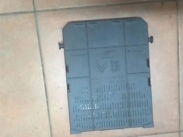 bontott FIAT SCUDO Biztosítéktábla Utastér