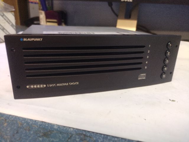 bontott FIAT SCUDO CD / DVD Tár