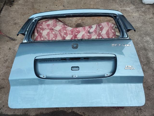 bontott FIAT SCUDO Csomagtérajtó (Üres lemez)