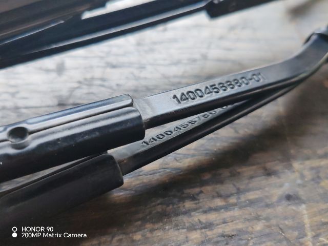 bontott FIAT SCUDO Első Ablaktörlő Kar