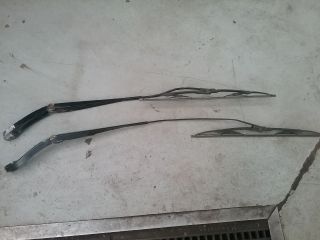 bontott FIAT SCUDO Első Ablaktörlő Kar