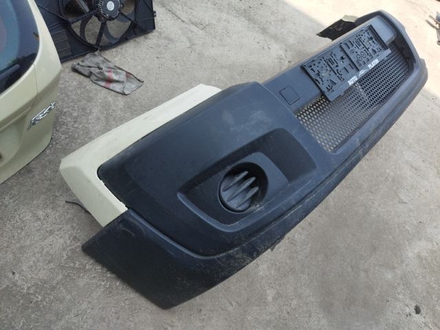 bontott FIAT SCUDO Első Lökhárító (Részeivel)