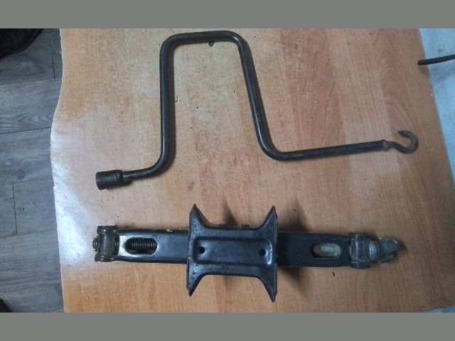 bontott FIAT SCUDO Emelő