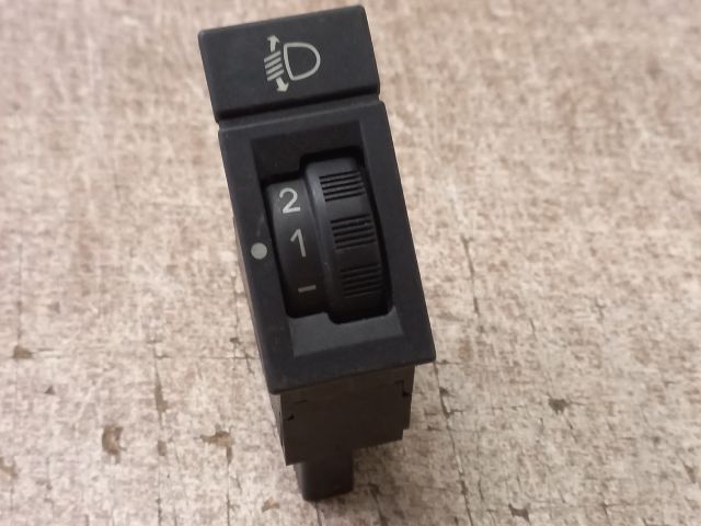 bontott FIAT SCUDO Fényszórómagasság Állító Kapcsoló