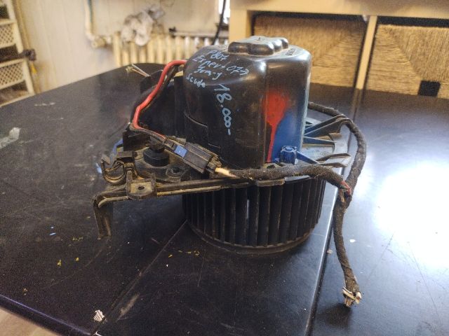 bontott FIAT SCUDO Fűtőmotor (Klímás)