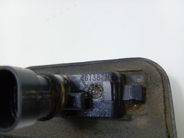 bontott FIAT SCUDO Hátsó Rendszámtábla Világítás