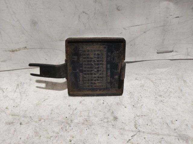 bontott FIAT SCUDO Hátsó Vonószem Burkolat