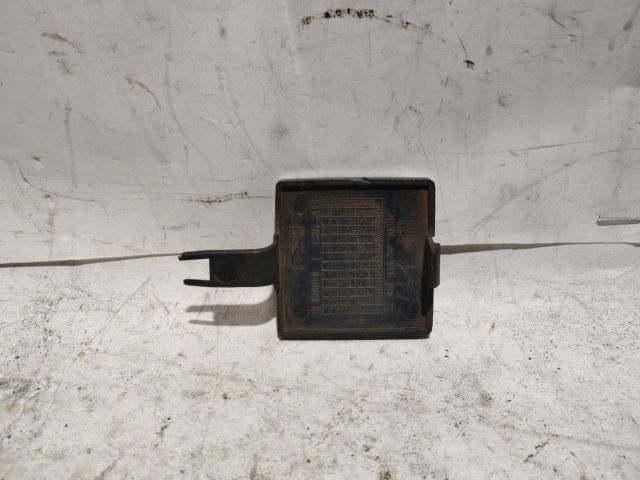 bontott FIAT SCUDO Hátsó Vonószem Burkolat