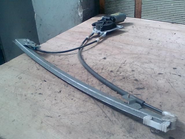 bontott FIAT SCUDO Jobb első Ablakemelő Szerkezet (Elektromos)