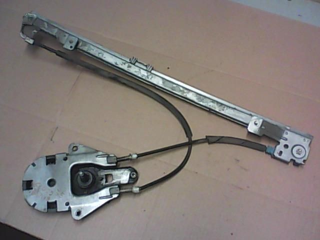 bontott FIAT SCUDO Jobb első Ablakemelő Szerkezet (Mechanikus)