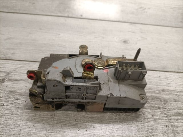 bontott FIAT SCUDO Jobb első Ajtózár