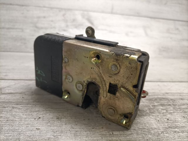 bontott FIAT SCUDO Jobb első Ajtózár